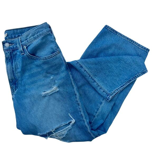 Levi's Baggy Dad Jeans Size 27 Color-In The Middle Blue Wash Loose Destructed - Picture 2 of 8